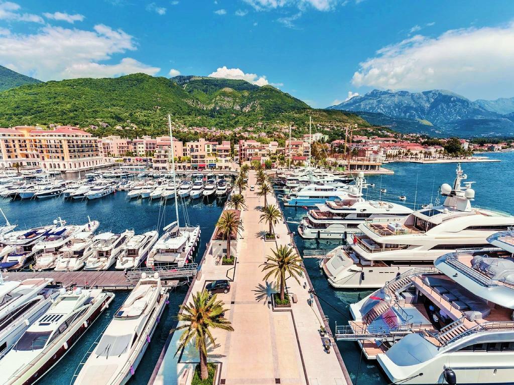 Villa Lastva Apartments Tivat Eksteriør billede