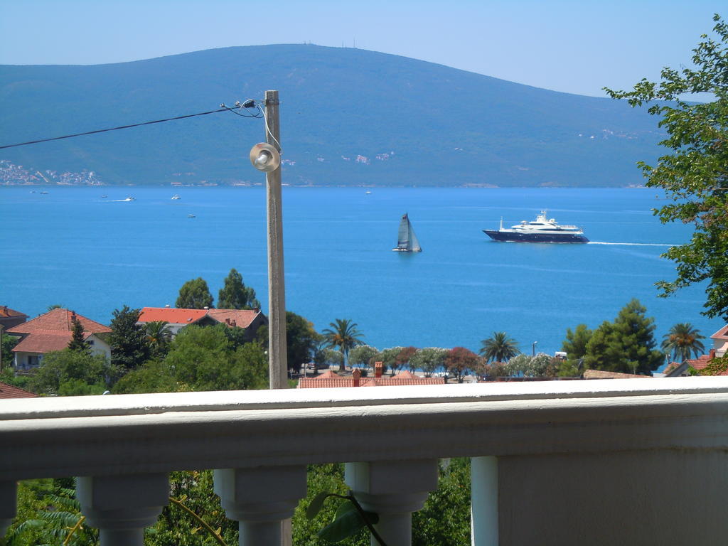 Villa Lastva Apartments Tivat Eksteriør billede