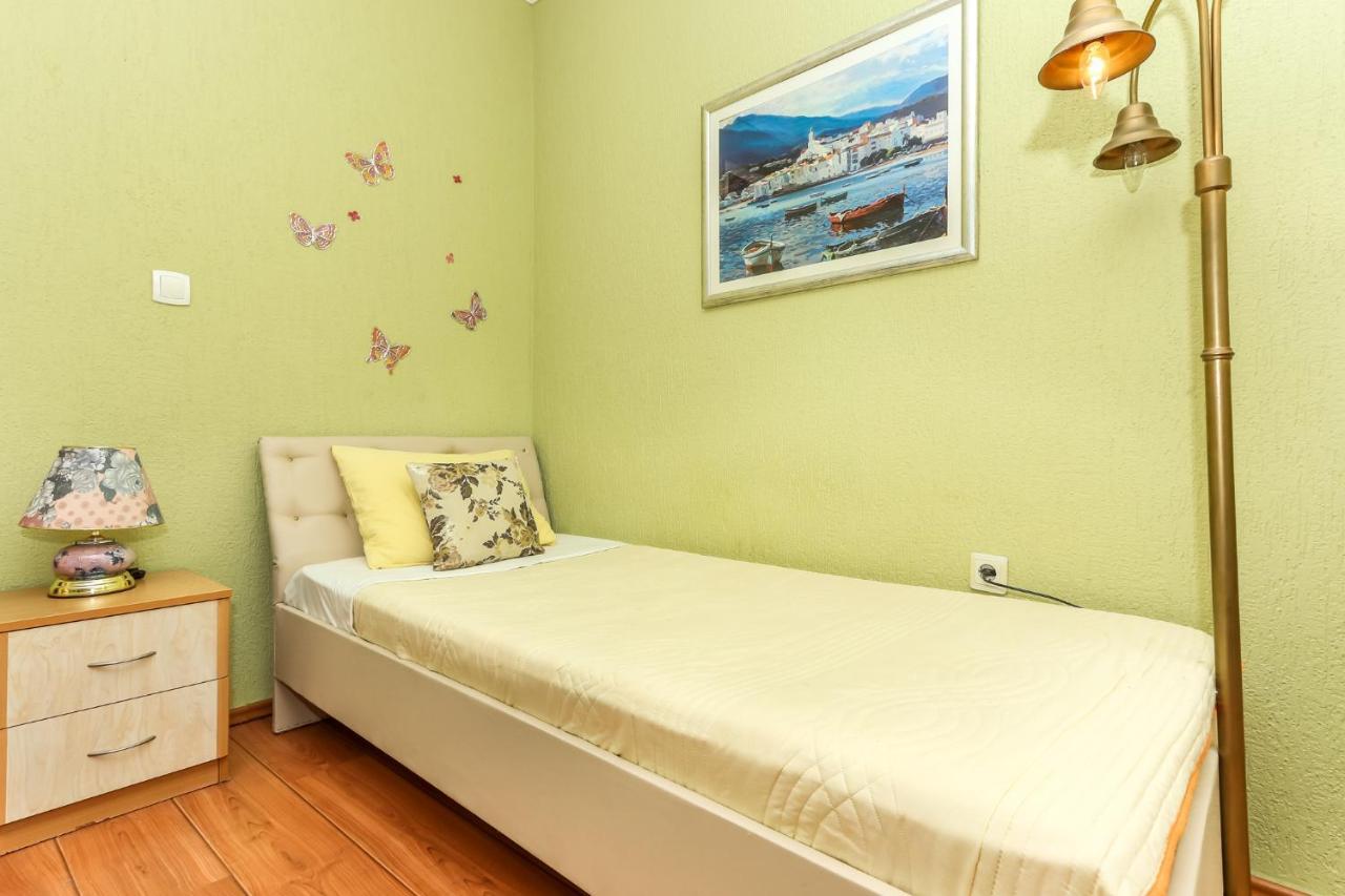 Villa Lastva Apartments Tivat Eksteriør billede