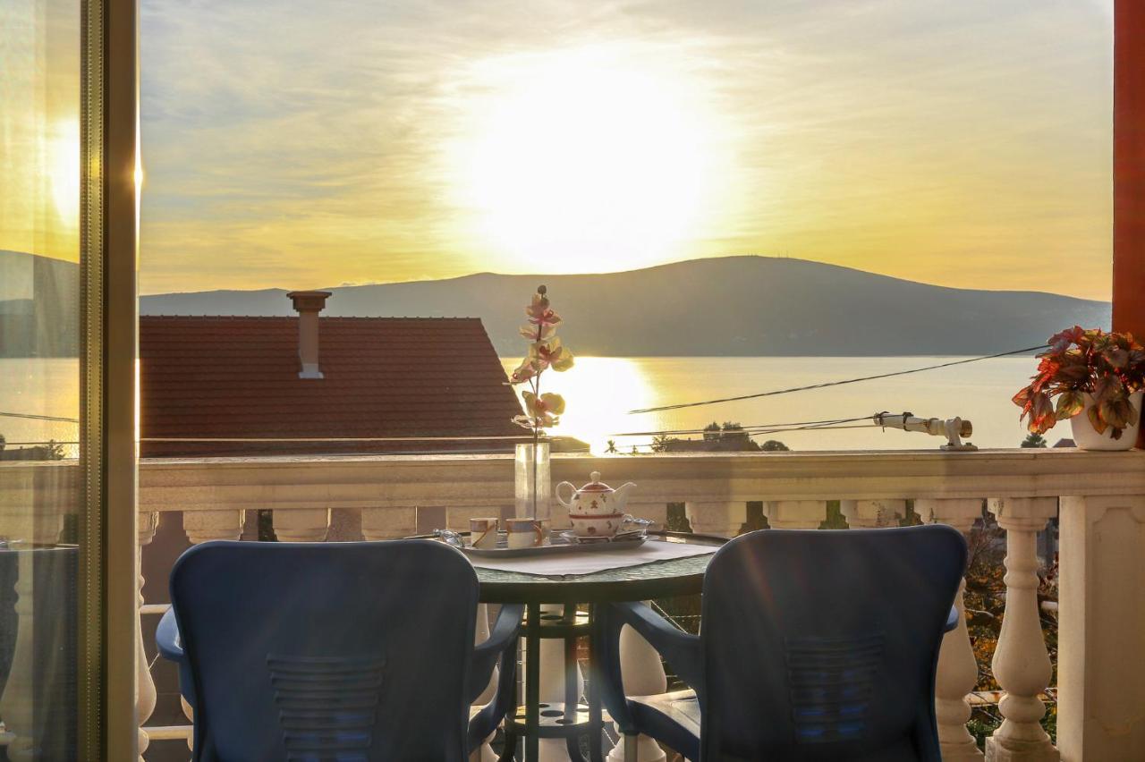 Villa Lastva Apartments Tivat Eksteriør billede